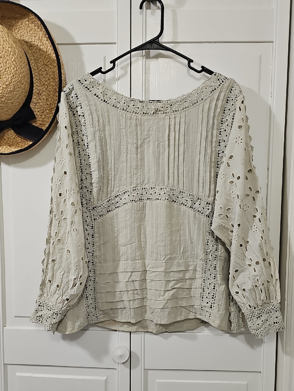 POL Eyelet-Trim Peasant Blouse in Light Sage